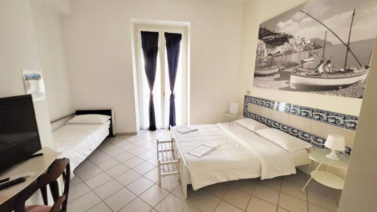 Santi E Saraceni Rooms Salernes Extérieur photo