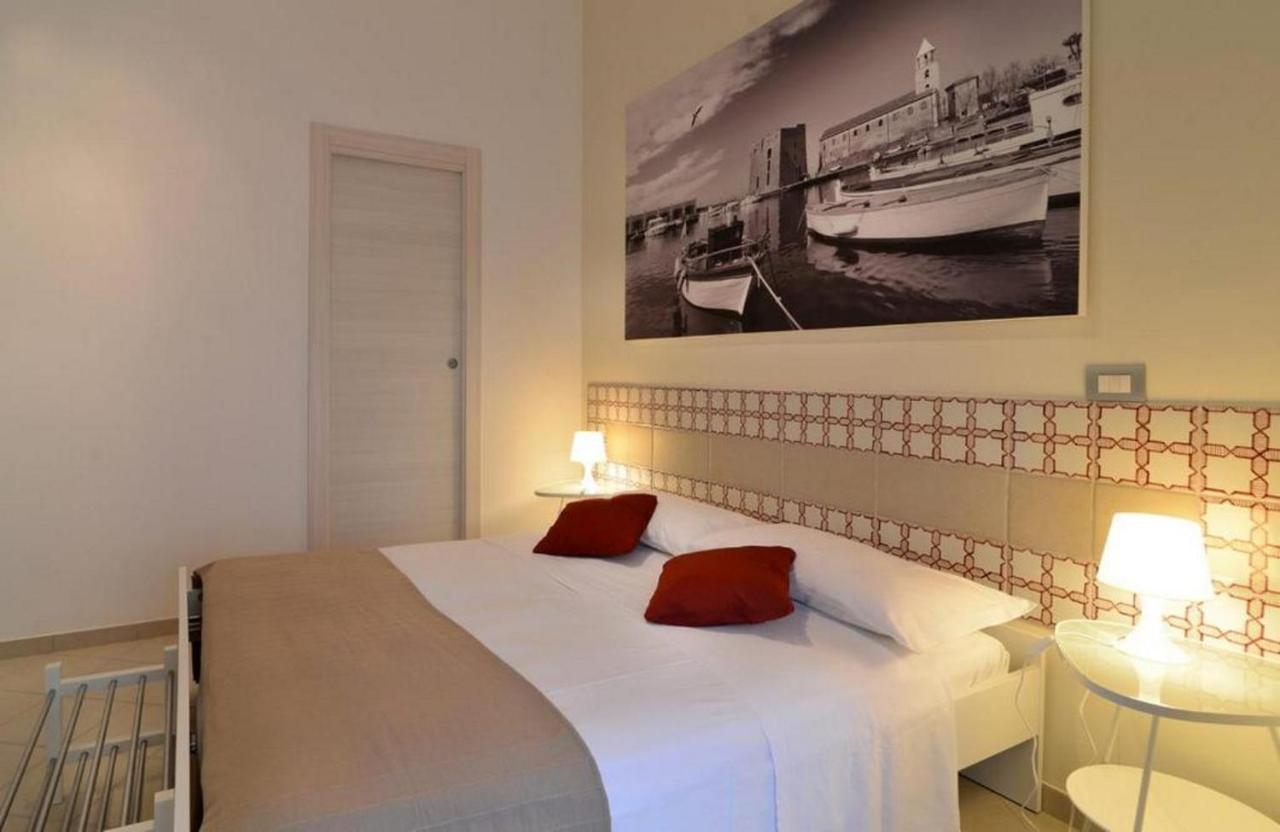 Santi E Saraceni Rooms Salernes Extérieur photo